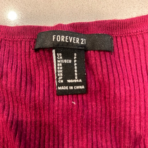 Bundle: Two tops! - Picture 2 of 3